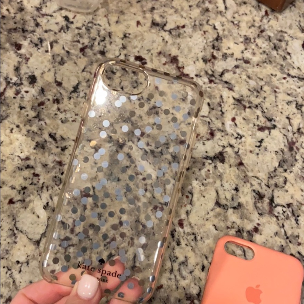 iPhone 7 cases - Picture 2 of 5